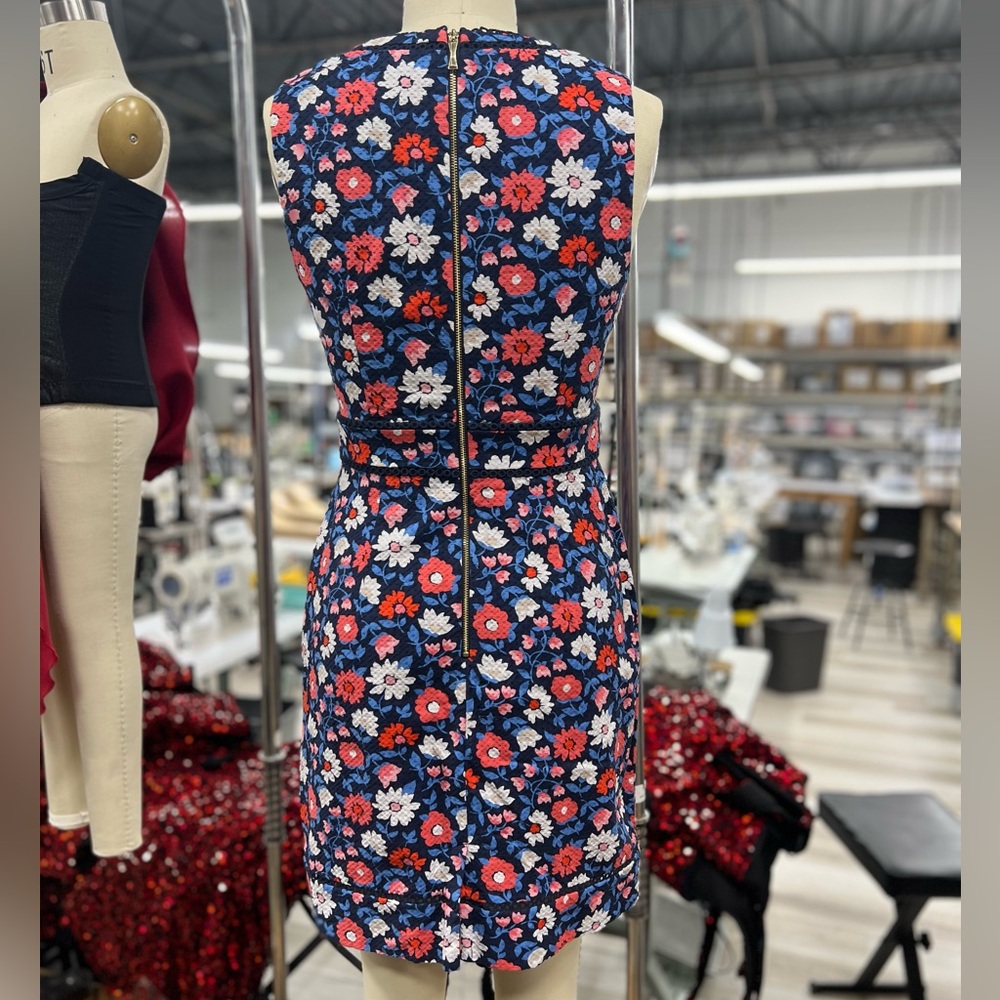Kate Spade Daisy Jacquard Sheath Dress 6 - Picture 5 of 12